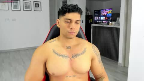 nicolas_montoya online show from 11-06-25, 11:37