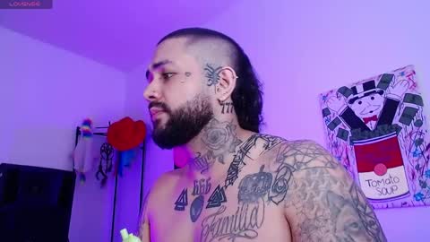 nicolas online show from 05-17-26, 03:04