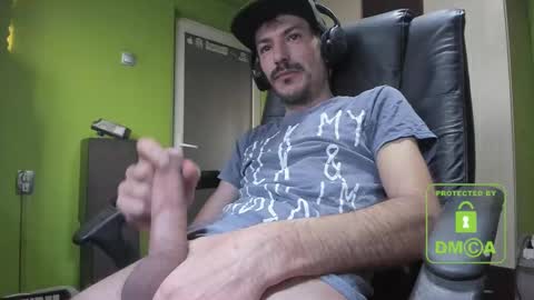 L. Nicolas online show from 02-23-25, 05:45