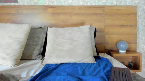 Snapshot of nicolaskan chatting on 02-23-25, 08:28 Nicolas online show from 02-23-25, 08:28