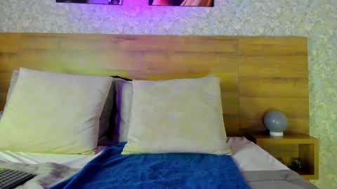 Snapshot of nicolaskan chatting on 02-27-25, 08:06 Nicolas online show from 02-27-25, 08:06