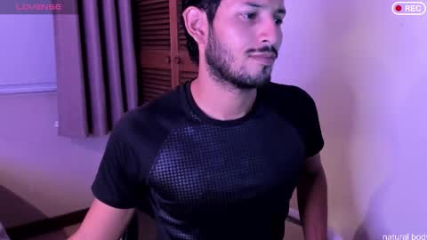 nicolasrodrii online show from 10-26-25, 11:09