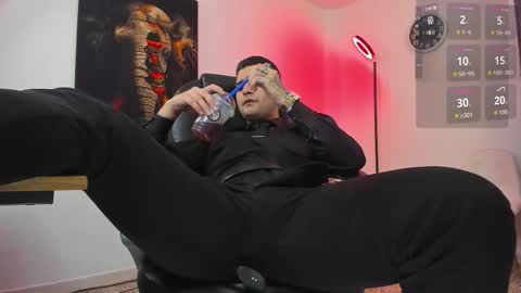 Nicolas Fellener online show from 10-05-25, 04:11