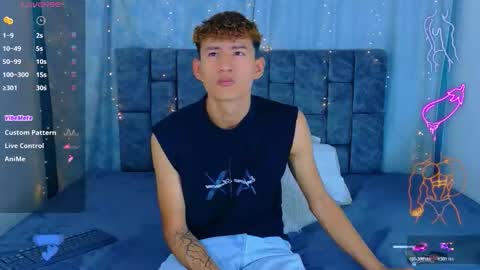Snapshot of nicolastorres__ chatting on 05-28-26, 03:04 nicolastorres__ online show from 05-28-26, 03:04