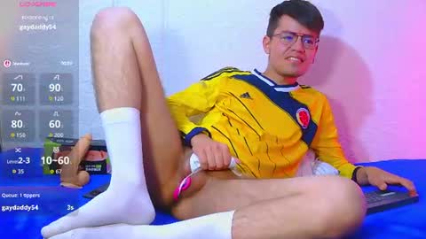 Snapshot of nicolatinboy chatting on 06-19-26, 04:55 NicoLatinBoy online show from 06-19-26, 04:55