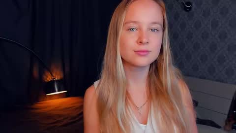 Nicoletta online show from 09-09-25, 06:07