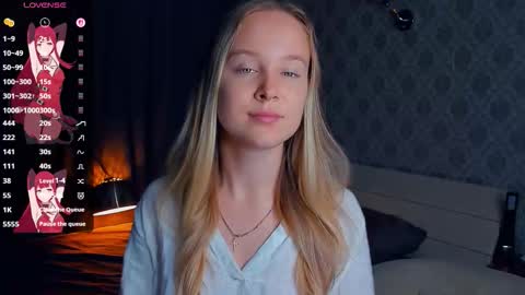 Nicoletta online show from 09-17-25, 05:14