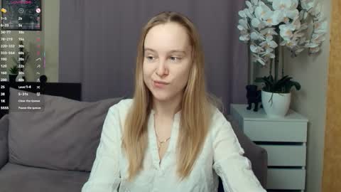 Nicoletta online show from 01-10-26, 07:04