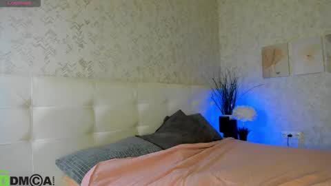 GMT7TueWedThSu 0300am-0900am. Sa 1000am-0400pm online show from 11-04-25, 08:08