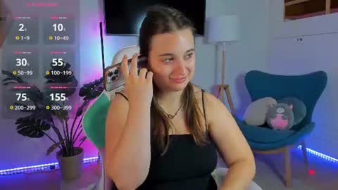 Nicole De Lux online show from 08-01-26, 06:01