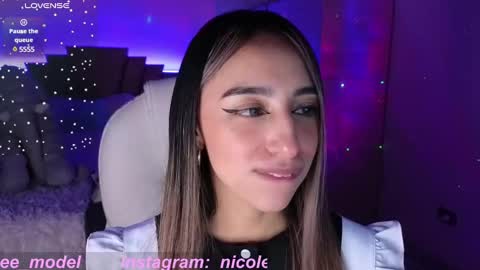 Snapshot of nicole_edwards chatting on 02-23-25, 02:29 Nicole online show from 02-23-25, 02:29
