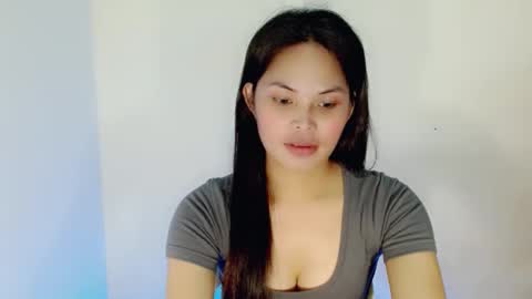 Snapshot of nicole_kiss01 chatting on 12-01-24, 04:29 nicole_kiss01 online show from 12-01-24, 04:29