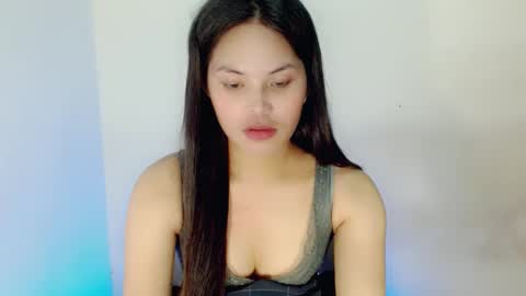Snapshot of nicole_kiss01 chatting on 12-14-24, 01:27 nicole_kiss01 online show from 12-14-24, 01:27