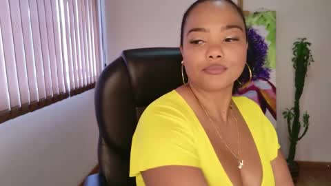 Snapshot of nicole_lushh chatting on 06-01-26, 05:25 nicole_lushh online show from 06-01-26, 05:25