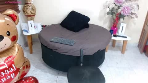 Snapshot of nicole_santana_ chatting on 06-05-26, 10:48 Nicole Santana online show from 06-05-26, 10:48