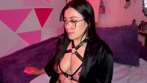 Nicole online show from 01-07-26, 05:54