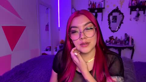 Nicole online show from 02-10-26, 05:22