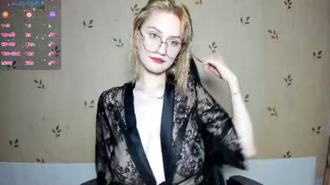NicoleDavis online show from 06-30-26, 07:26