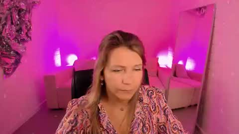 nicolehits online show from 06-29-26, 01:00