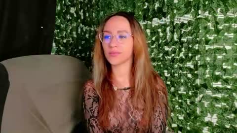 nicoleirisxxx online show from 06-30-26, 05:19