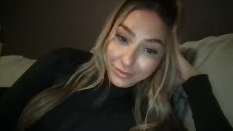 Snapshot of nicolelovesyou444 chatting on 03-11-25, 05:38 nicolelovesyou444 online show from 03-11-25, 05:38