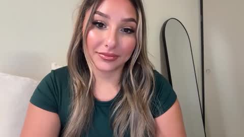 Snapshot of nicolelovesyou444 chatting on 10-01-25, 11:05 nicolelovesyou444 online show from 10-01-25, 11:05