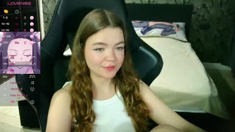 NicoleMeew online show from 06-11-26, 09:02