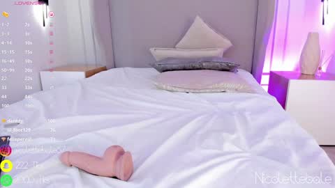 Snapshot of nicolettebale chatting on 01-20-25, 08:40 Nicole online show from 01-20-25, 08:40