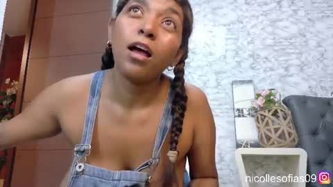 nicolle4 online show from 07-03-26, 11:22