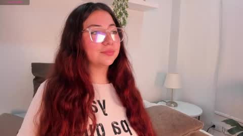 nicolle_evanss_ online show from 04-25-26, 04:15