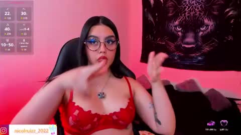 Snapshot of nicolle_ruizz chatting on 07-08-26, 08:02 Nicoll online show from 07-08-26, 08:02