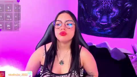 Snapshot of nicolle_ruizz chatting on 07-12-26, 10:17 Nicoll online show from 07-12-26, 10:17