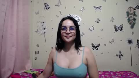 nicolle_sky online show from 02-04-26, 07:58