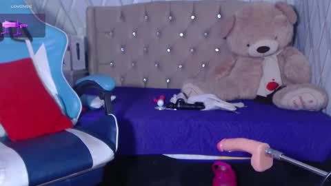 Nicolle Miley online show from 01-19-25, 09:44