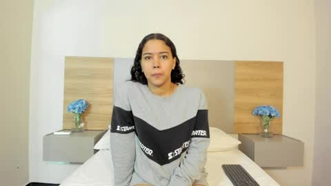 nicollsky online show from 05-26-26, 11:50