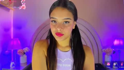 Snapshot of nicolmeyer chatting on 03-11-25, 11:55 Nicol online show from 03-11-25, 11:55