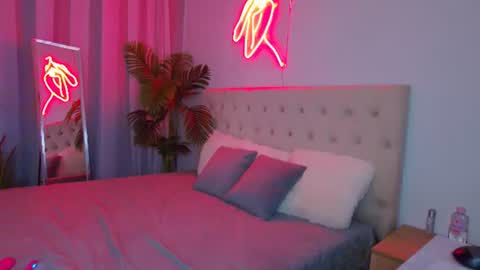 NicolRos online show from 06-12-26, 02:49