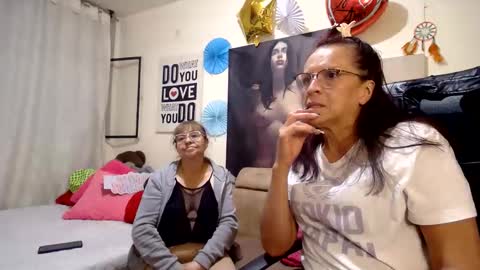 nicoltatiana_ online show from 05-22-26, 12:29