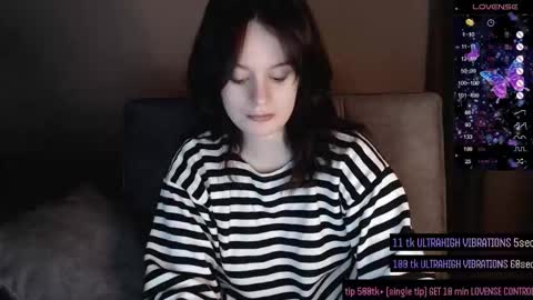  Darcy online show from 11-29-25, 05:49