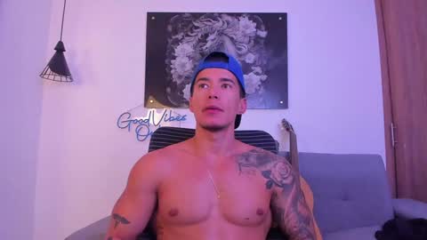 Niick online show from 12-29-24, 04:05