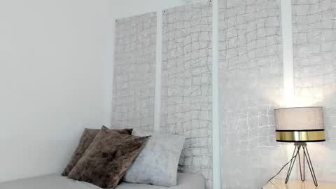 Niicole online show from 09-22-25, 10:12