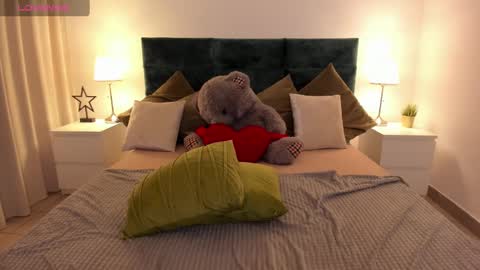 niiik_miiiki online show from 02-05-25, 11:12