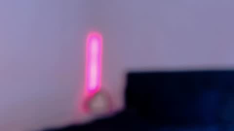 Snapshot of niinarosee1 chatting on 06-14-26, 04:09 Niinarosee online show from 06-14-26, 04:09