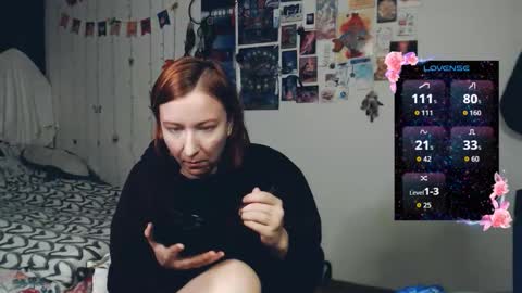 Snapshot of nika_fuchs chatting on 09-14-25, 01:27 Nika online show from 09-14-25, 01:27