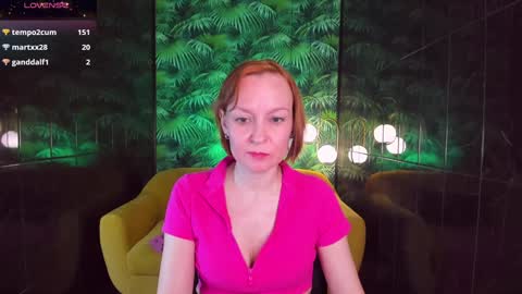 Snapshot of nika_gentle chatting on 01-10-25, 09:34 Nika online show from 01-10-25, 09:34