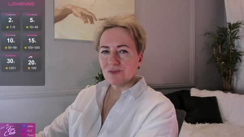 Nika online show from 01-18-25, 12:04