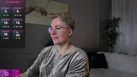 Nika online show from 02-16-25, 08:43