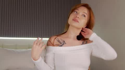 Nika online show from 11-08-25, 06:13