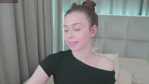 Nika online show from 05-16-26, 12:51