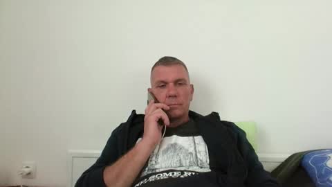 Snapshot of nikan77 chatting on 03-05-26, 11:50 nikan77 online show from 03-05-26, 11:50